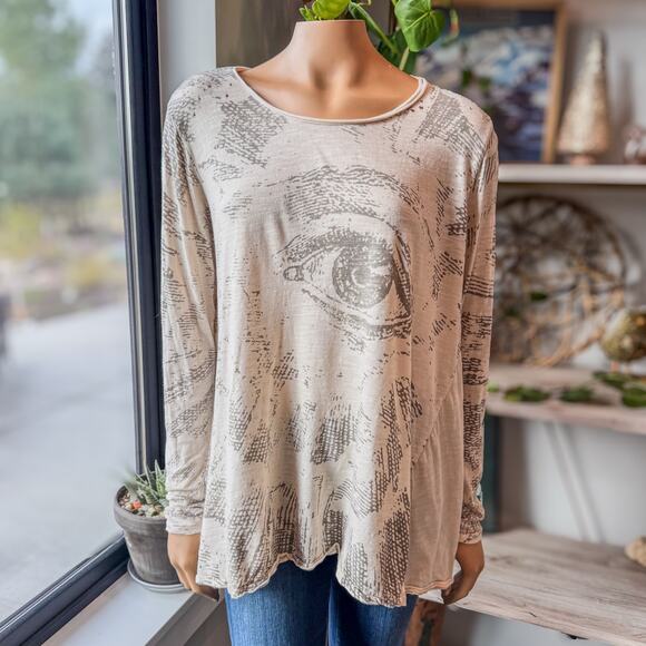 Magnolia Pearl All Seeing Eye Dylan Tee Oversized Long Sleeve, One Size Fits All - Picture 3 of 13